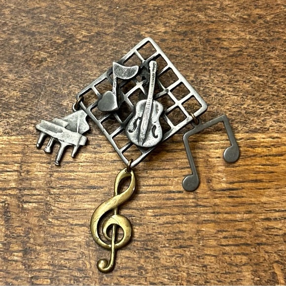 Vintage Music Note Brooch Piano Guitar Multi Tone Metal - Picture 1 of 7